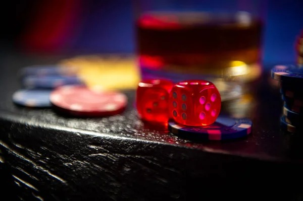 yomanbet168 dice game interface showing two dice and betting options